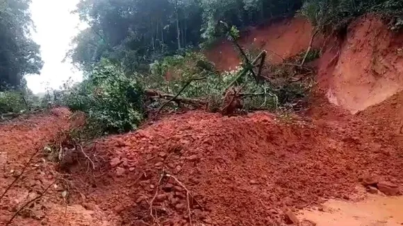 ಶಿರೂರು ಗುಡ್ಡ ಕುಸಿತದಲ್ಲಿ ತುಂಬಾ ಸಾವು, ನೋವು.. ಮೃತರ ಸಂಖ್ಯೆ 12ಕ್ಕೆ ಏರಿಕೆ ಸಾಧ್ಯತೆ.. ಆಗಿದ್ದೇನು..