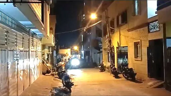 ದಂಡಪಿಂಡ ಅಂತ ಕರೆದಿದ್ದಕ್ಕೆ ಚಾಕು ಎಸೆದ ಅಣ್ಣ.. ತಮ್ಮನ ಎದೆಗೆ ಬಂದು ಚುಚ್ಚಿದ ಚೂರಿ.. ಅಲ್ಲೇ ಸಾವು