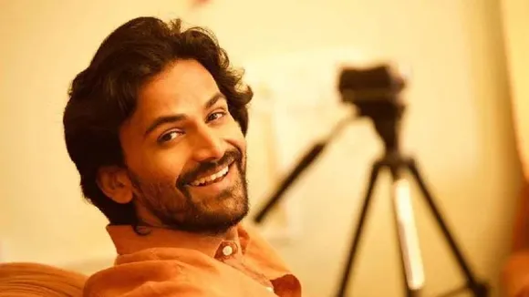 ಧನಂಜಯ್​ದ್ದು ಅರೇಂಜ್ಡ್ ಮ್ಯಾರೇಜಾ? ಡಾಲಿ, ಡಾಕ್ಟರ್‌ ಪ್ರೀತಿಯಲ್ಲಿ ಬಿದ್ದಿದ್ದು ಹೇಗೆ? ಲವ್‌ ಕಹಾನಿ ಇಲ್ಲಿದೆ