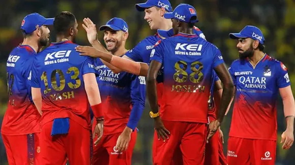 RCBಗೆ ರಿಟೇನ್ ಆಗೋ 6 ಪ್ಲೇಯರ್ಸ್ ಇವರೇನಾ..​ ರೆಡ್ ಆರ್ಮಿಯಲ್ಲಿ ಕೊಹ್ಲಿ, ಮ್ಯಾಕ್ಸಿ ಸ್ಥಾನ ಸೇಫಾ?