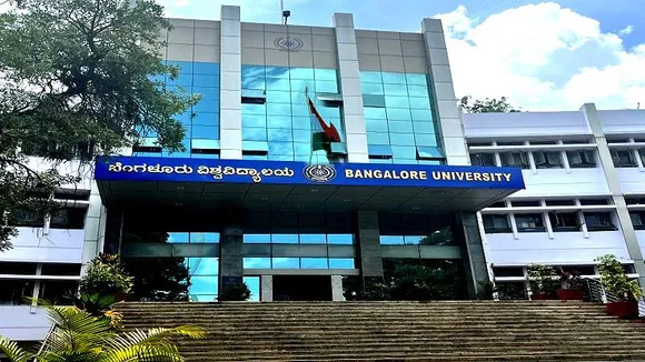 ಬಿಸಿಎ ವಿದ್ಯಾರ್ಥಿಗಳಿಗೆ ಅದ್ಭುತ ಅವಕಾಶ ಕಲ್ಪಿಸಿದ ಬೆಂಗಳೂರು ವಿವಿ; ಈ ಚಾನ್ಸ್‌ ಮಿಸ್ ಮಾಡಲೇ ಬೇಡಿ!