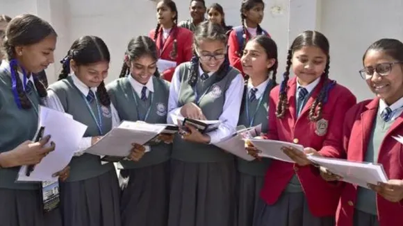 SSLC, PUC ವಿದ್ಯಾರ್ಥಿಗಳ ಬೋರ್ಡ್​ ಎಕ್ಸಾಂ; ಶೀಘ್ರದಲ್ಲೇ ಸಿಬಿಎಸ್​​ಸಿ ಪರೀಕ್ಷೆ ವೇಳಾಪಟ್ಟಿ ಬಿಡುಗಡೆ!