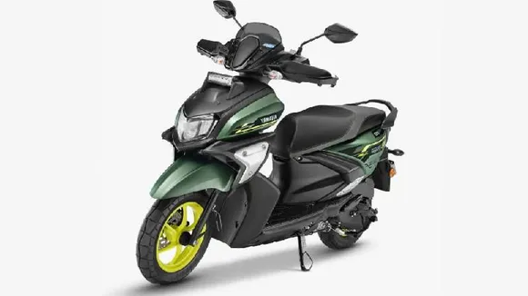 ಸಖತ್ತಾಗಿದೆ Yamaha RayZR 125 ಸ್ಟ್ರೀಟ್​ ರ್ಯಾಲಿ.. ಬೆಂಗಳೂರು ಸಿಟಿಗೆ ಹೇಳಿ ಮಾಡಿಸಿದಂತಿದೆ ಈ ಸ್ಕೂಟರ್​