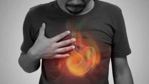 ಅಸಿಡಿಟಿ ಸಮಸ್ಯೆಗಳು ಶುರುವಾಗಲು ಕಾರಣವೇನು? ಅದರಿಂದ ಪಾರಾಗಲು ಇಲ್ಲಿ ಇವೆ ಐದು ಟಿಪ್ಸ್