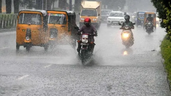 Rain Alert: ಬೆಂಗಳೂರಲ್ಲಿ ಮತ್ತೆ ಮಳೆ.. ನಾಳೆ ಹೇಗಿರುತ್ತೆ? ಹವಾಮಾನ ಇಲಾಖೆ ಹೇಳಿದ್ದೇನು?