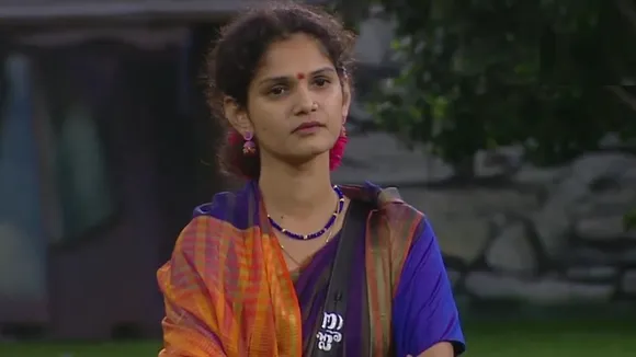 ಕಿಚ್ಚ ಸುದೀಪ್​ ಮಂಗಳಾರತಿಗೂ ಕ್ಯಾರೇ ಎನ್ನದ ಚೈತ್ರಾ; ಮತ್ತೆ ಅದೇ ರಾಗ ಅದೇ ಹಾಡು!
