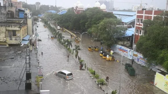 ಗಂಟೆಗೆ 60-80ಕಿಮೀ ವೇಗ; ತಮಿಳುನಾಡಿಗೆ ಅಪ್ಪಳಿಸಿದ ಫೆಂಗಲ್ ಚಂಡಮಾರುತ.. ಮಾಡಿದ ಅನಾಹುತಗಳೇನು?