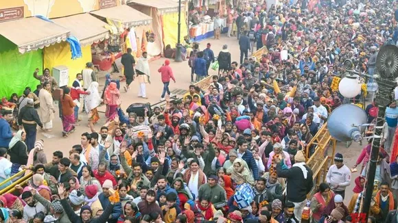 72 ಗಂಟೆ, 50 ಲಕ್ಷ ಭಕ್ತಾದಿಗಳ ಭೇಟಿ; ಅಯೋಧ್ಯೆ ರಾಮಮಂದಿರಕ್ಕೆ ಹರಿದು ಬಂದ ಜನಸಾಗರ!