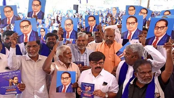 ಅಂಬೇಡ್ಕರ್​ಗೆ ಅವಮಾನ: ಕೇಂದ್ರ ಸಚಿವ ಅಮಿತ್​​ ಶಾ ರಾಜೀನಾಮೆಗೆ ದಲಿತ ಹೋರಾಟಗಾರರ ಆಗ್ರಹ