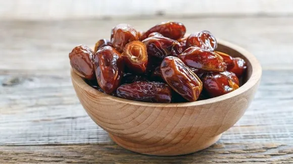 ದಿನಕ್ಕೆ ಎರಡೇ ಎರಡು ಖರ್ಜೂರ.. ಚಳಿಗಾಲದಲ್ಲಿ ಈ ಹಣ್ಣು ತಿನ್ನೋದ್ರಿಂದ ಏನಾಗುತ್ತದೆ ಗೊತ್ತಾ..?