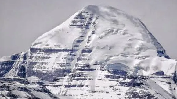 ಕೈಲಾಸ ಮಾನಸ ಸರೋವರ ಯಾತ್ರೆ ಇನ್ನೂ ಸುಲಭ; ವಿಮಾನ ಹಾರಾಟಕ್ಕೆ ಒಪ್ಪಿಕೊಂಡ ಚೀನಾ-ಭಾರತ