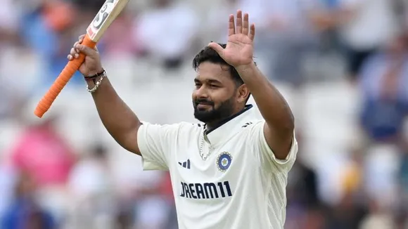 ಪಂತ್​​ಗೆ ಒಂದು ಸೆಲ್ಯೂಟ್.. ಕ್ರಿಕೆಟ್ ಕಾಶಿಯಲ್ಲಿ ಲೆಜೆಂಡ್​​ಗಳು ಜೈಕಾರ ಹಾಕಿದ್ಯಾಕೆ..?