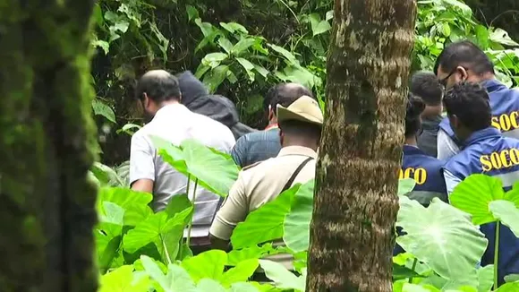 ಧರ್ಮಸ್ಥಳ ಕೇಸ್​ ಬಿಗ್​​ ಅಪ್​ಡೇಟ್ಸ್​.. ಬುರುಡೆ ರಹಸ್ಯಕ್ಕಾಗಿ ದೂರುದಾರನ ಜೊತೆ ಕಾಡಿಗೆ ಎಂಟ್ರಿ..! ​