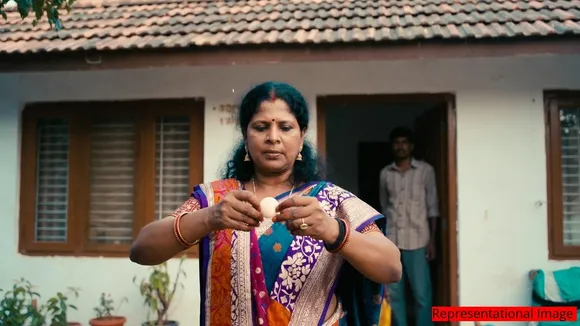 Woman beaten for throwing egg during ritual; Husband also attacked in Bengaluru