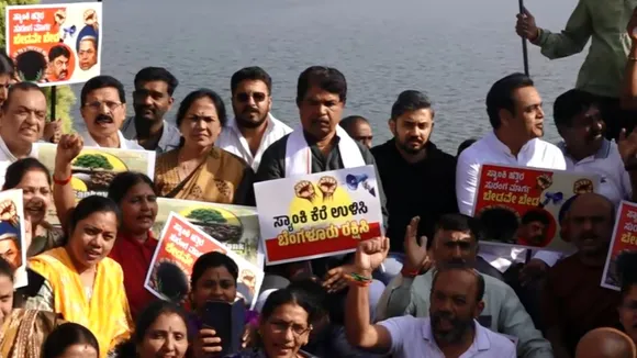 BJP PROTEST SANKEY TANK BENGALURU TUNNEL ROAD PROJECT OPPOSITION