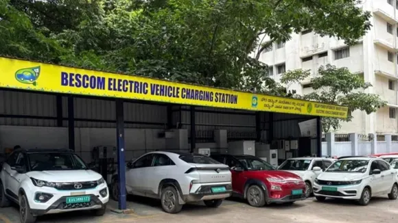 bengaluru-electric-vehicles-2025-12-18-10-01-02