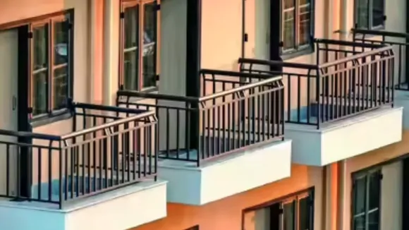 pg1-2025-11-05-22-22-03