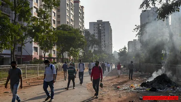 Nightly Garbage Dumping Turns Sarjapur into Health Hazard Zone