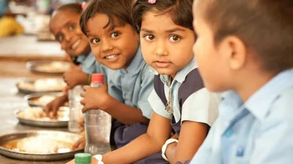 Karnataka: 568 schools face action for violating midday meal egg guidelines