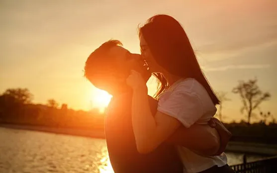 China: Passionate kiss renders lover deaf