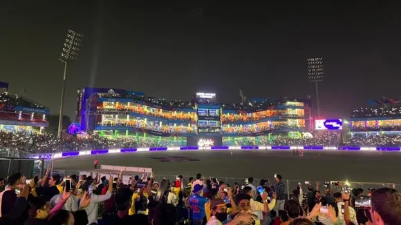 CWC 2023: Warner contradicts Maxwell over mid-game lightshow