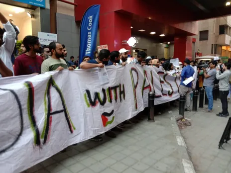 Bengaluru: Human chain formed in MG Road in solidarity with Palestine