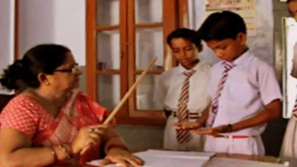 Bengaluru: Student gets six stitches on his hand after teacher hits him with iron rod