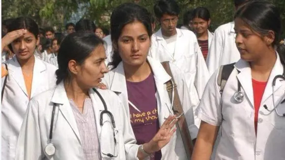 Karnataka: 'Government Quota' MBBS students mandated to take up one-year service