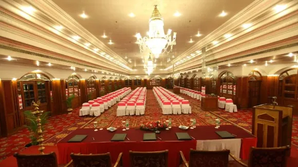 Bengaluru: Woman files FIR against New Capitol Hotel after spotting cockroach in her food order