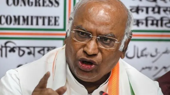 Kharge extends wishes on Republic Day; ‘2024 will decide if we save the values of the Constitution,’ he says 