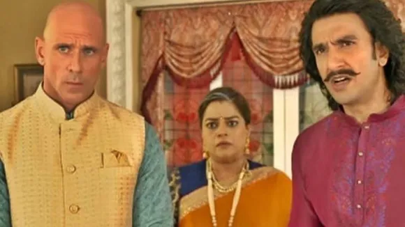 Actress Rashami Desai takes offence to BoldCare advertisement starring Ranveer Singh and Johnny Sins