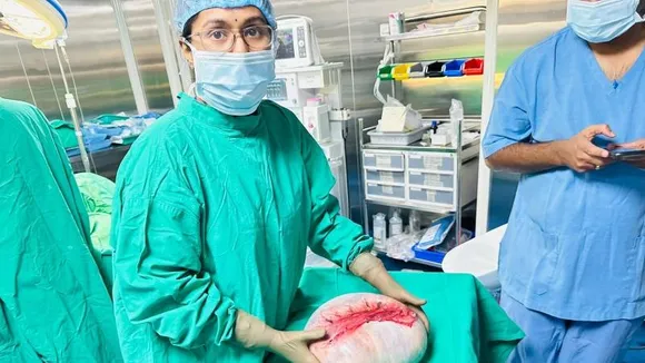 Bengaluru: Woman diagnosed with ovarian cyst equivalent to 36 weeks of pregnancy, undergoes surgery successfully