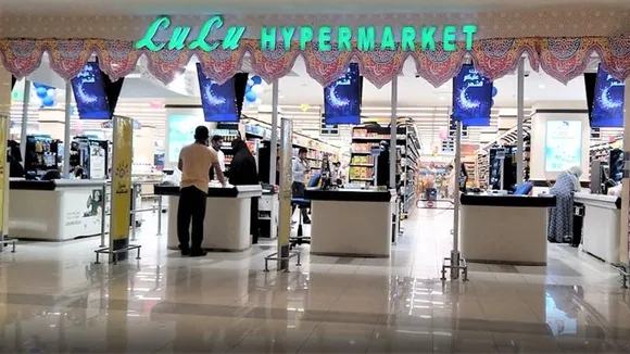 Kerala–based man arrested on charges of stealing 600,000 dirhams from Lulu Hypermarket in Abu Dhabi
