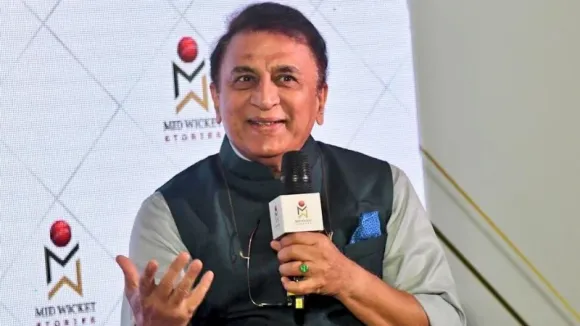 ‘If the Board has gone back on its assurance they need to be penalised,’; Gavaskar on unavailability of foreign players