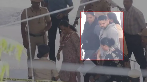As all eyes are on Prajwal Revanna, nari shakti is hard to miss!