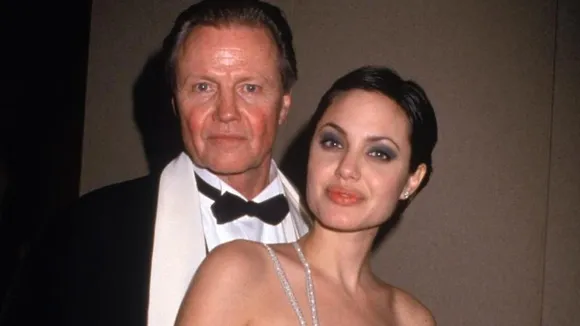 Angelina Jolie has been influenced by anti-Semitic people: Jon Voight
