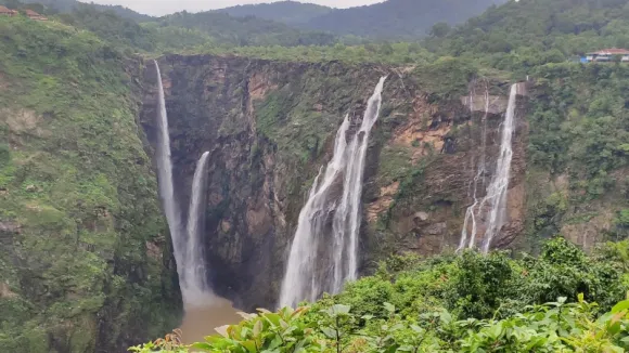 Bengaluru-based youngster who visited Jog Falls missing for 6 days