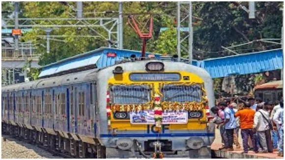 SWR Bengaluru Division achieves 100% electrification of rail tracks