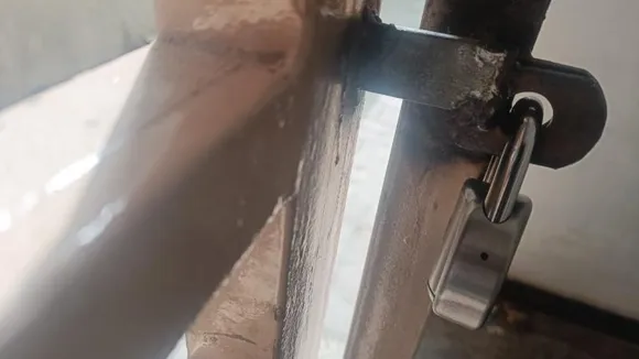 Bengaluru landlord locks tenants out of house; alleges they owe Rs 21k