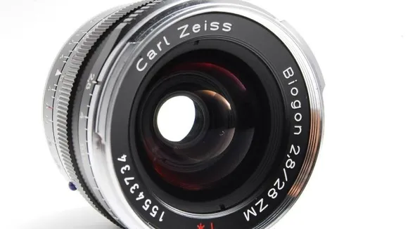 Carl Zeiss expands in India with new Bengaluru Plant, strengthens eye care initiatives