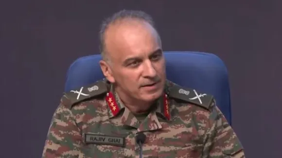 India, Pakistan DGMOs hold talks, agree on troop de-escalation