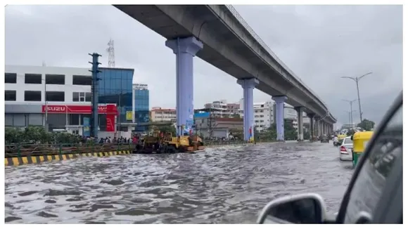 Hosur Road temporarily closed due to Bengaluru rain and heavy flooding