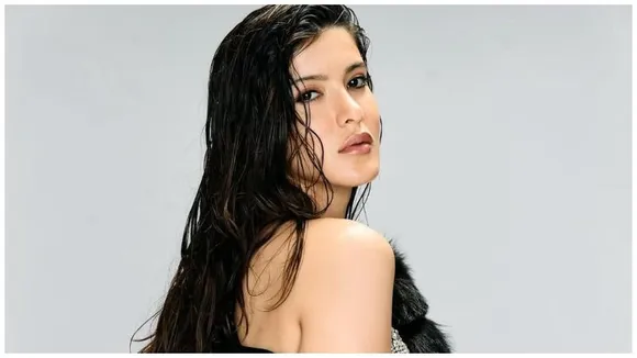 Shanaya Kapoor set for Bollywood debut with ‘Aankhon Ki Gustakhiyan’ after a 3-year wait