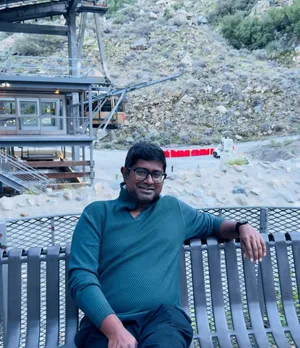 Enterprise software architect Ilango Kessavane designing cloud-native and event-driven system architecture diagrams