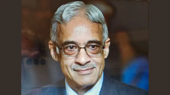 Dr. Vinay Sakhuja