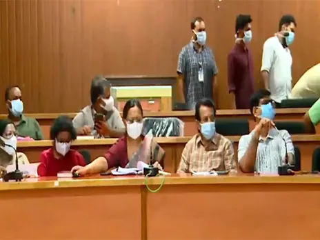 Kerala Health Minister Veena George chairs review meeting (Photo/PRD Malappuram)