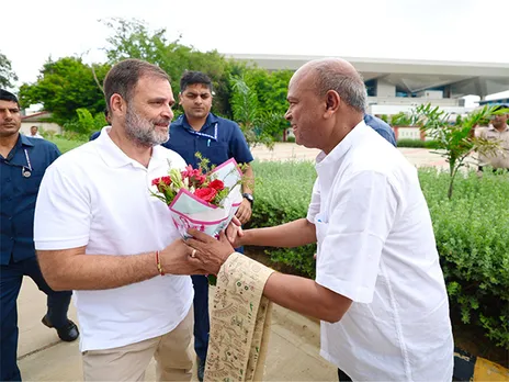 Rahul Gandhi reaches Patna to join Bharat Bandh protest (Photo/X@INCIndia)