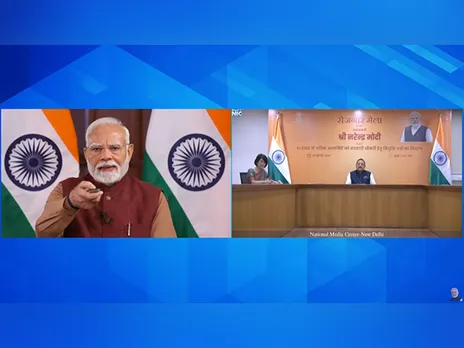 Prime Minister Narendra Modi distributes appointment letters via video conferencing (Photo: Narendra Modi Youtube)