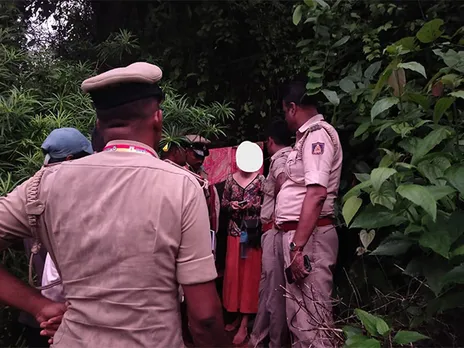 Russian-origin woman and her daughters rescued from dangerous cave in Gokarna forest (Photo Source: SP Uttara kannada)