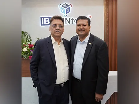 Romal Shetty, CEO of Deloitte South Asia, with CM Grover, MD & CEO of IBSFINtech, at the inauguration of IBSFINtech’s new corporate office in Bengaluru, India